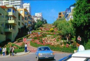 Lombard Street in San Francisco auf einer begleiteten USA Rundreise