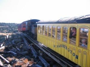 Steil hinauf mit der Cog Railway