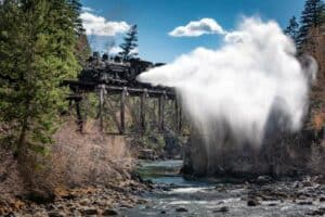 Mit den Zug durch den Cascade Canyon