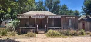 Pecos Hier in Pecos steht der Nachbau des Saloons des Richters Bean