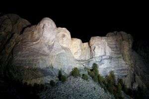 TGAR Mount Rushmore am Abend