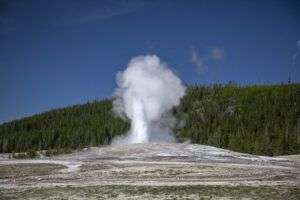 TGAR Die Eruption von Old Faithful