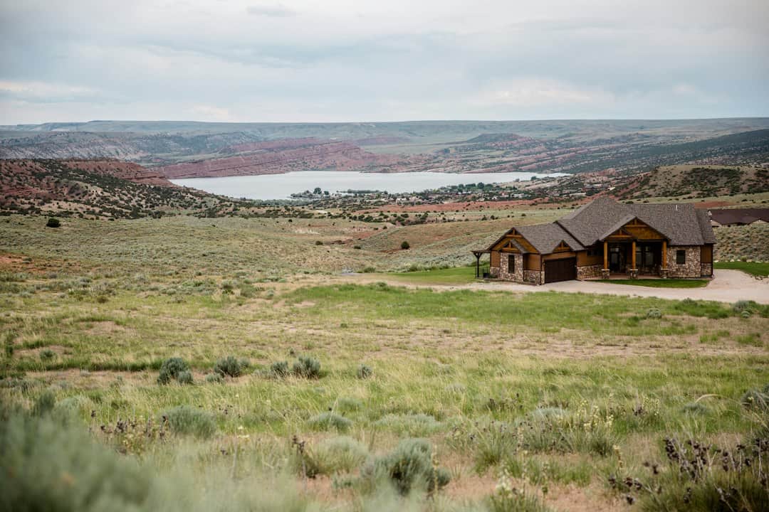 „North Platte River bei Casper in Wyoming entlang des historischen Oregon Trail“